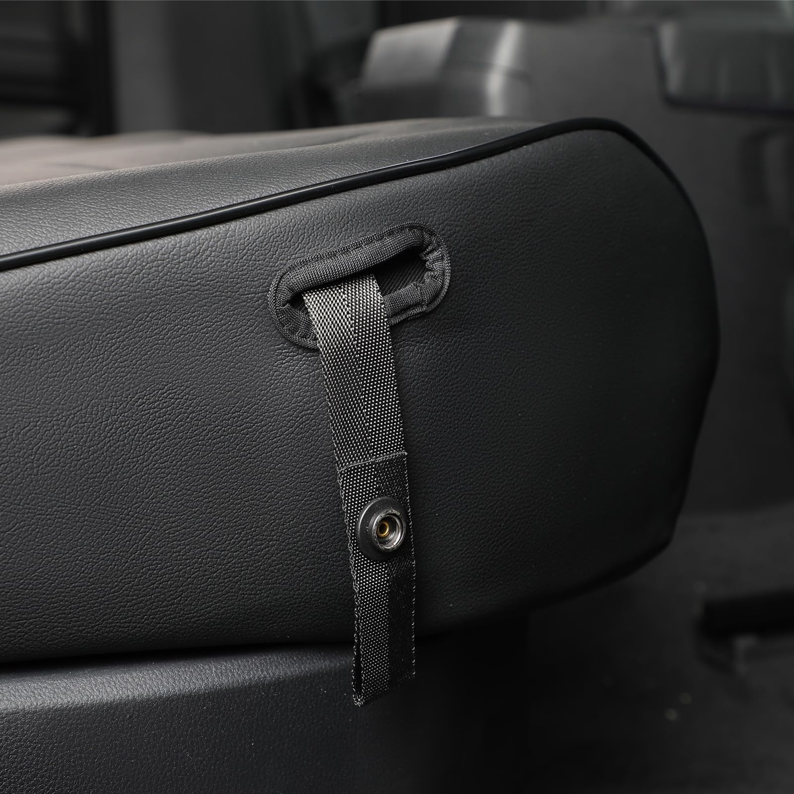 EKR leather-look layer highlighting durability and breathability in use.