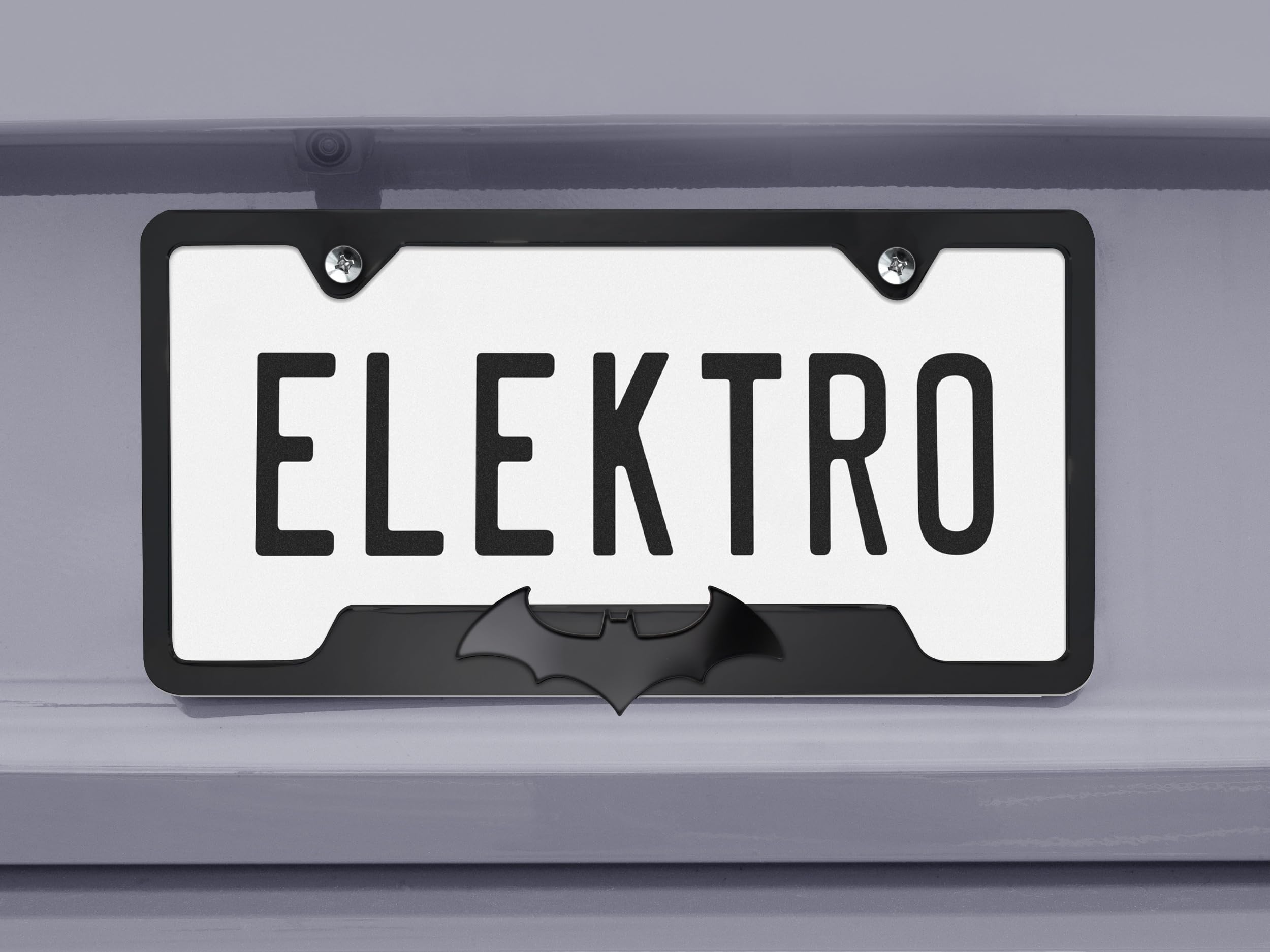 Elektroplate Batman frame side profile shows non blocking corner design for clear plate visibility.