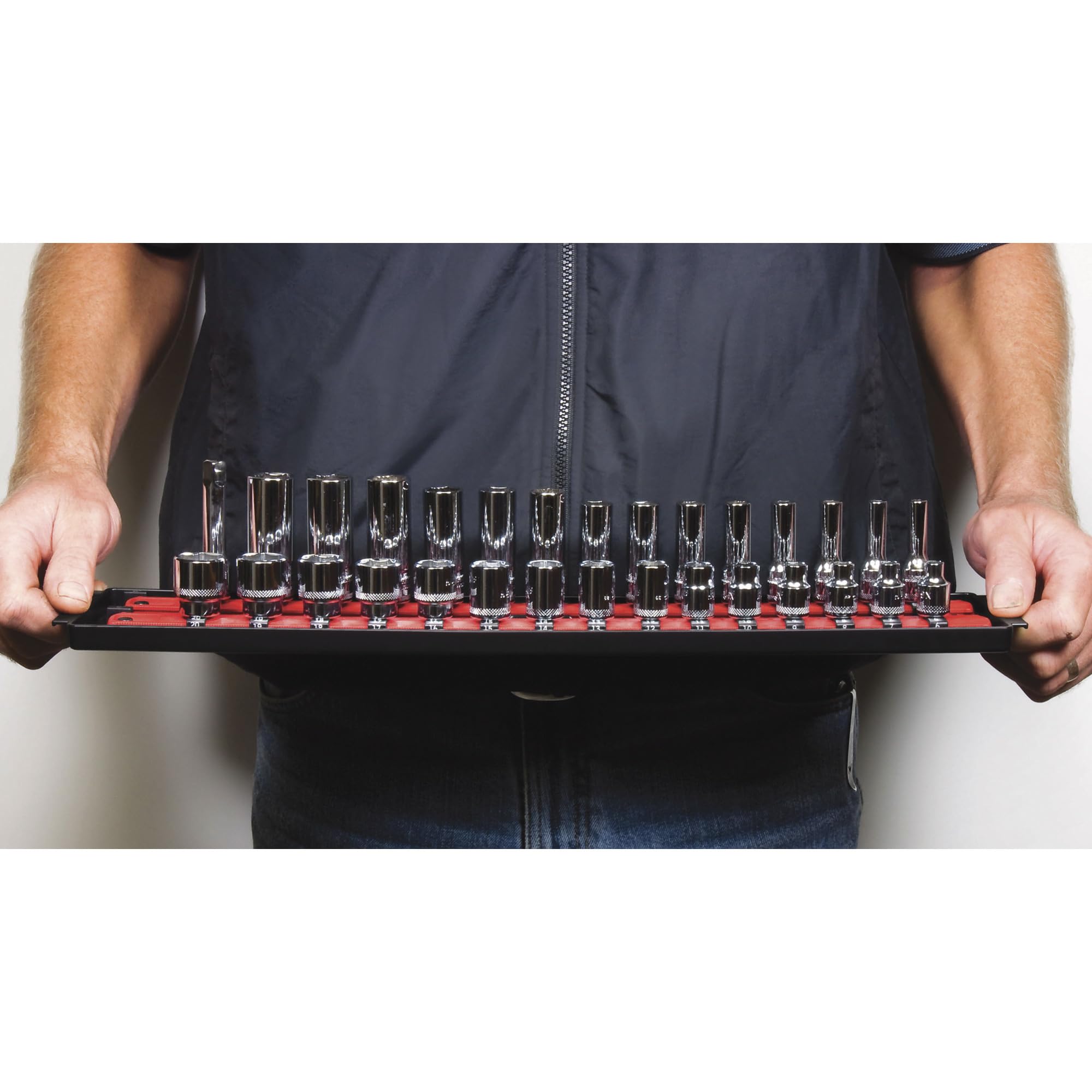 Ernst Manufacturing 8453 rails loaded with sockets on an 18-inch length.