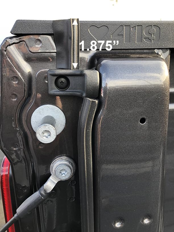 ESI taper seal piece adapts to wide gaps on sidewalls.