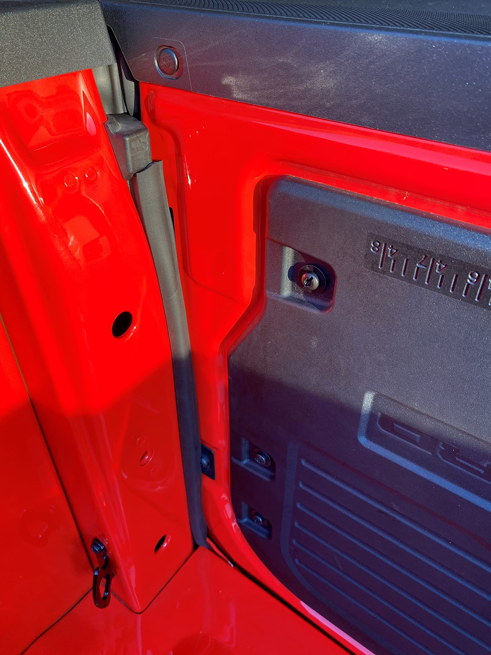 ESI Seal acts as a dust barrier during cargo transport