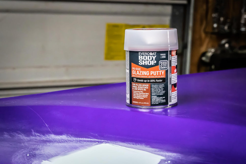 EVERCOAT Body Shop 105035 stain-resistant formula maintains a clean finish.