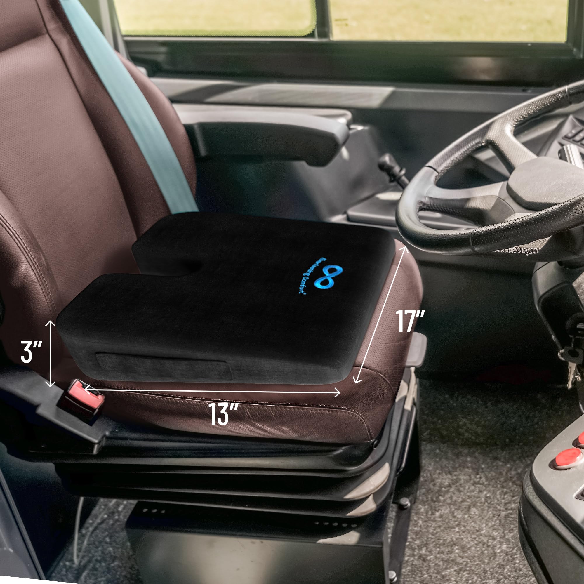 Everlasting Comfort travel friendly cushion fits cars planes and commutes.