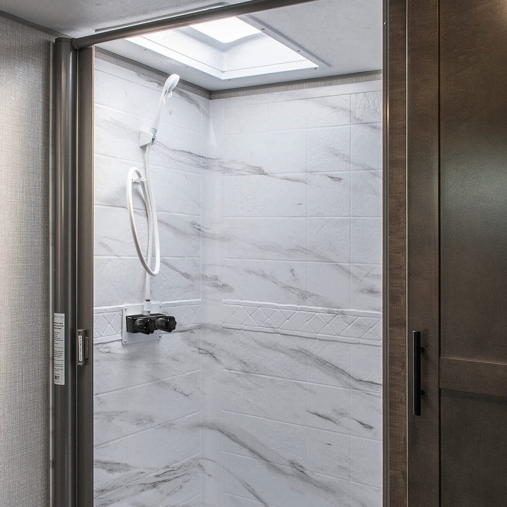 EXCELFU RV shower faucet waterway design ensures reliable, aerated water flow