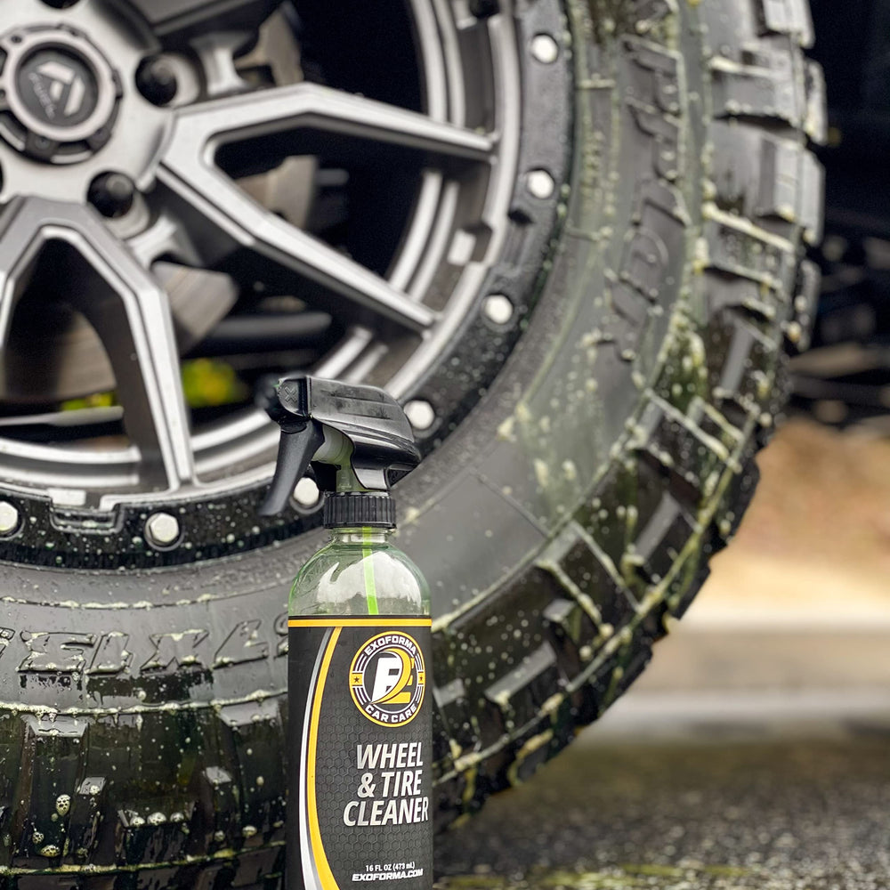 Showcase of 2 in 1 formula on wheels and tires with cleaner