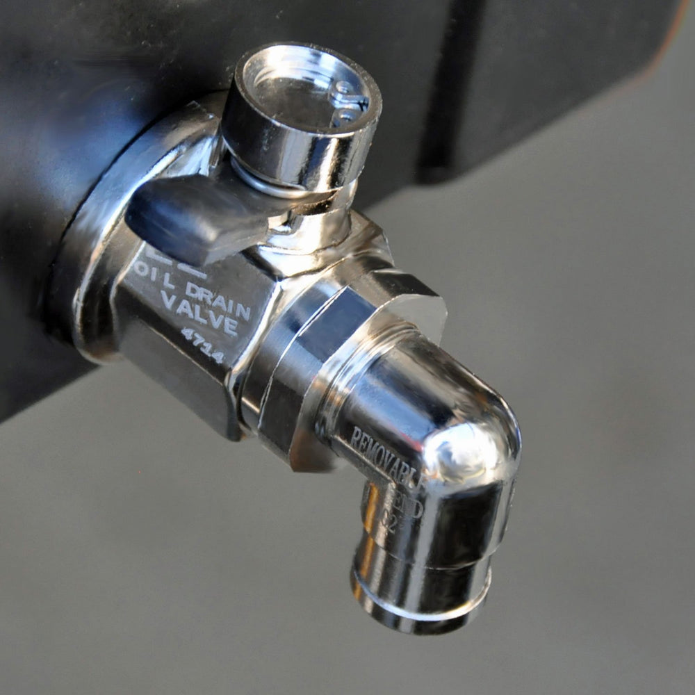 EZ Oil Drain Valve quick-seal design helps prevent leaks.
