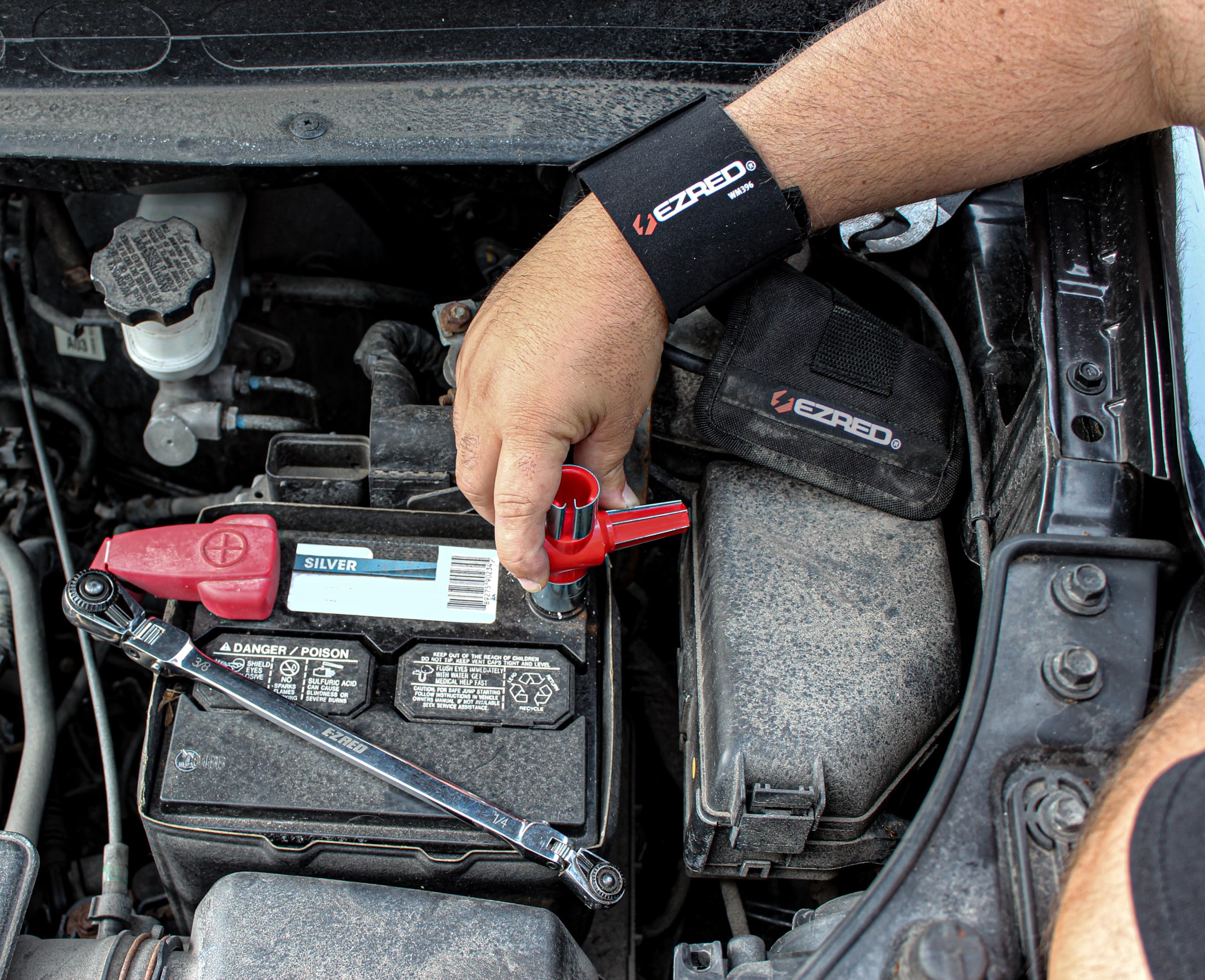 EZRED BMK1914 battery plier for terminal work