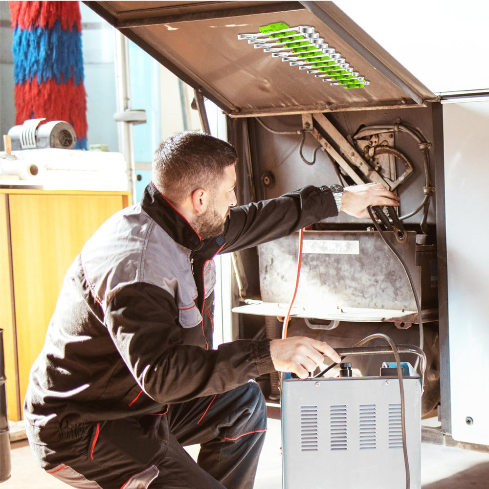 EZRED FWR12-G slim design saves space while keeping wrenches accessible.
