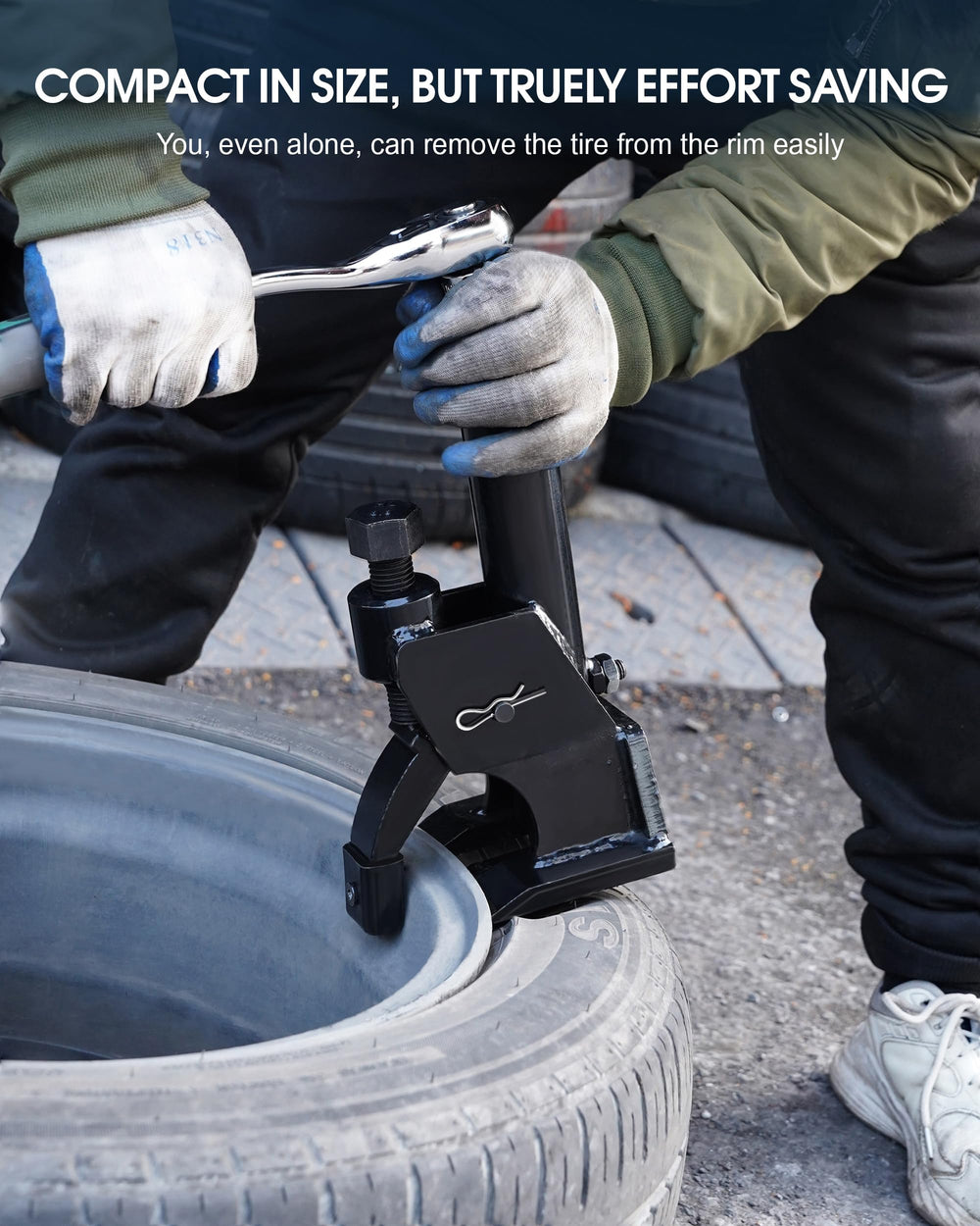 FAITIO bead breaker rubber pad protects wheel surfaces during operation.