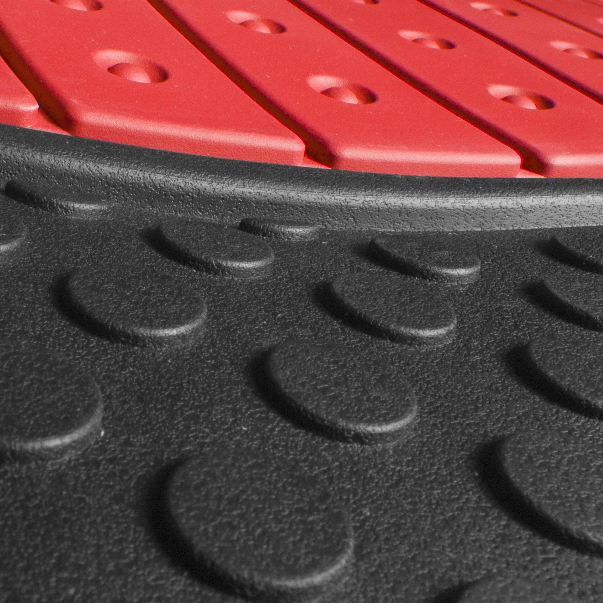 FH Group deep-ridge floor mats trap mud and liquids away from carpets.