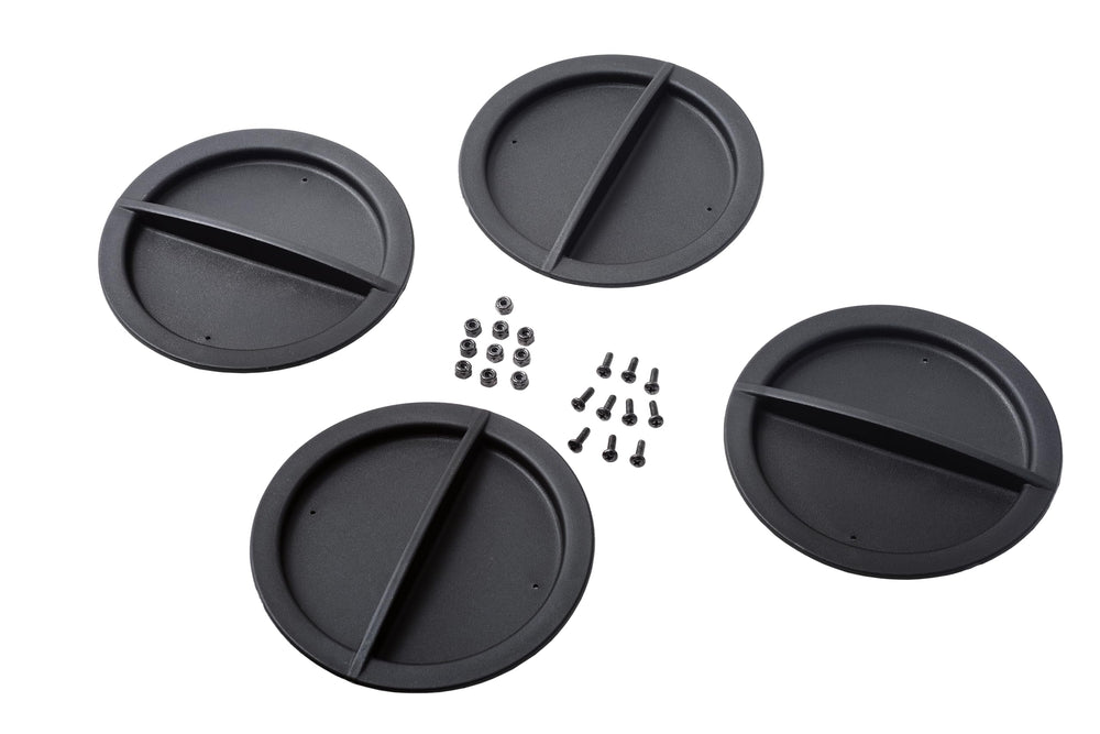 Flame King side-port design keeps regulator visibility during travel.