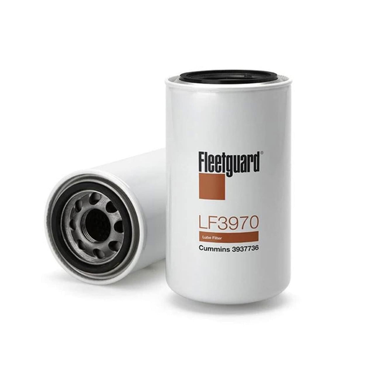 Fleetguard Cummins oil filter image: compact canister for durable engine filtration