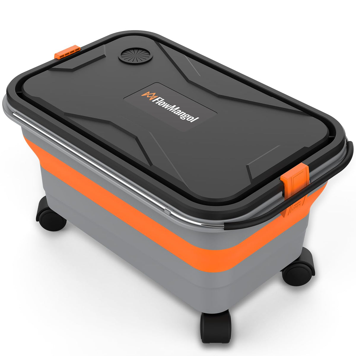 FlowMangol Glide CB-55 bucket with water supply feature for efficient car detailing.