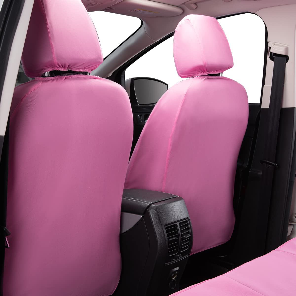 Flying Banner airbag-compatible design maintains safety features in the front seats.