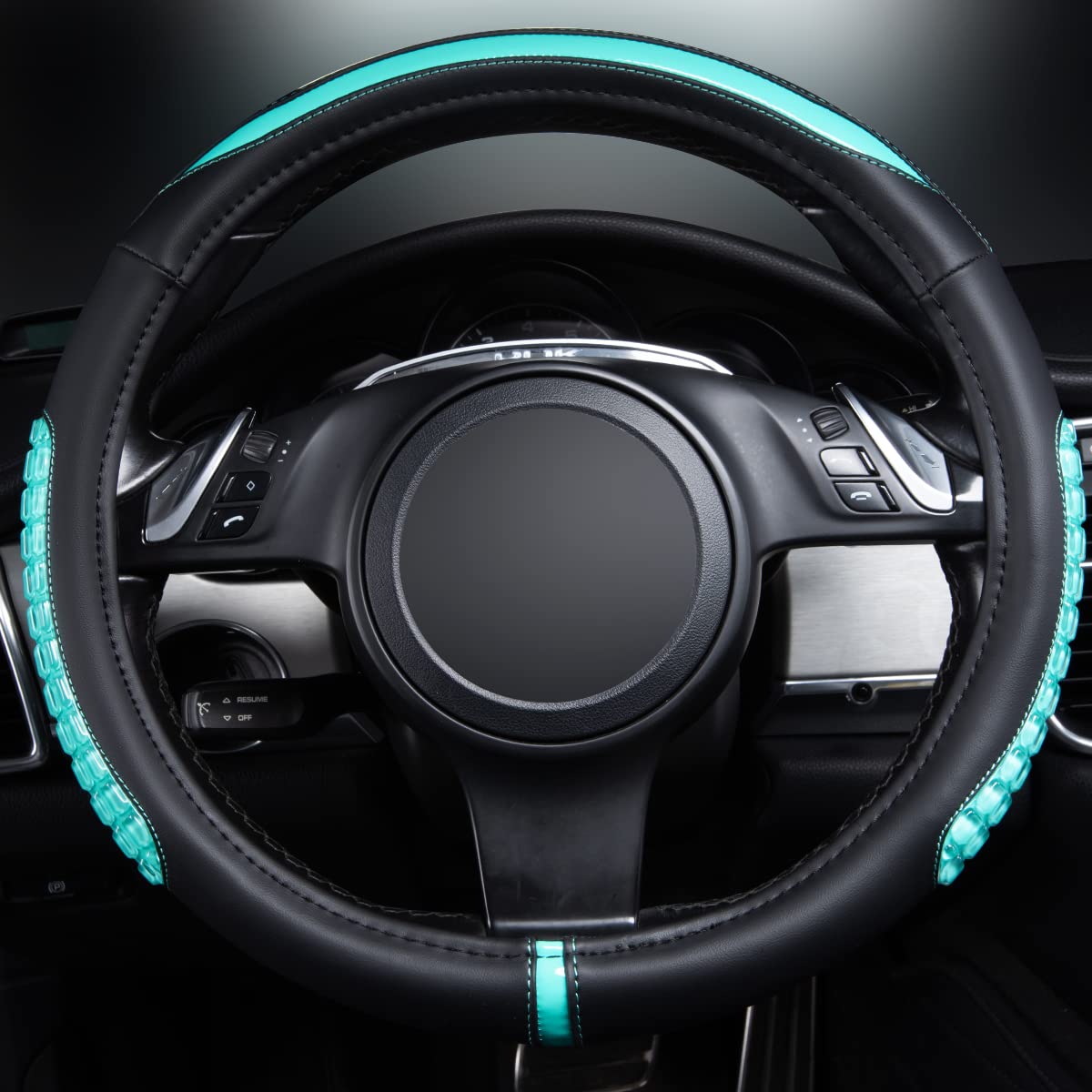 Flying Banner non-slip inner circle design enhances driving control.
