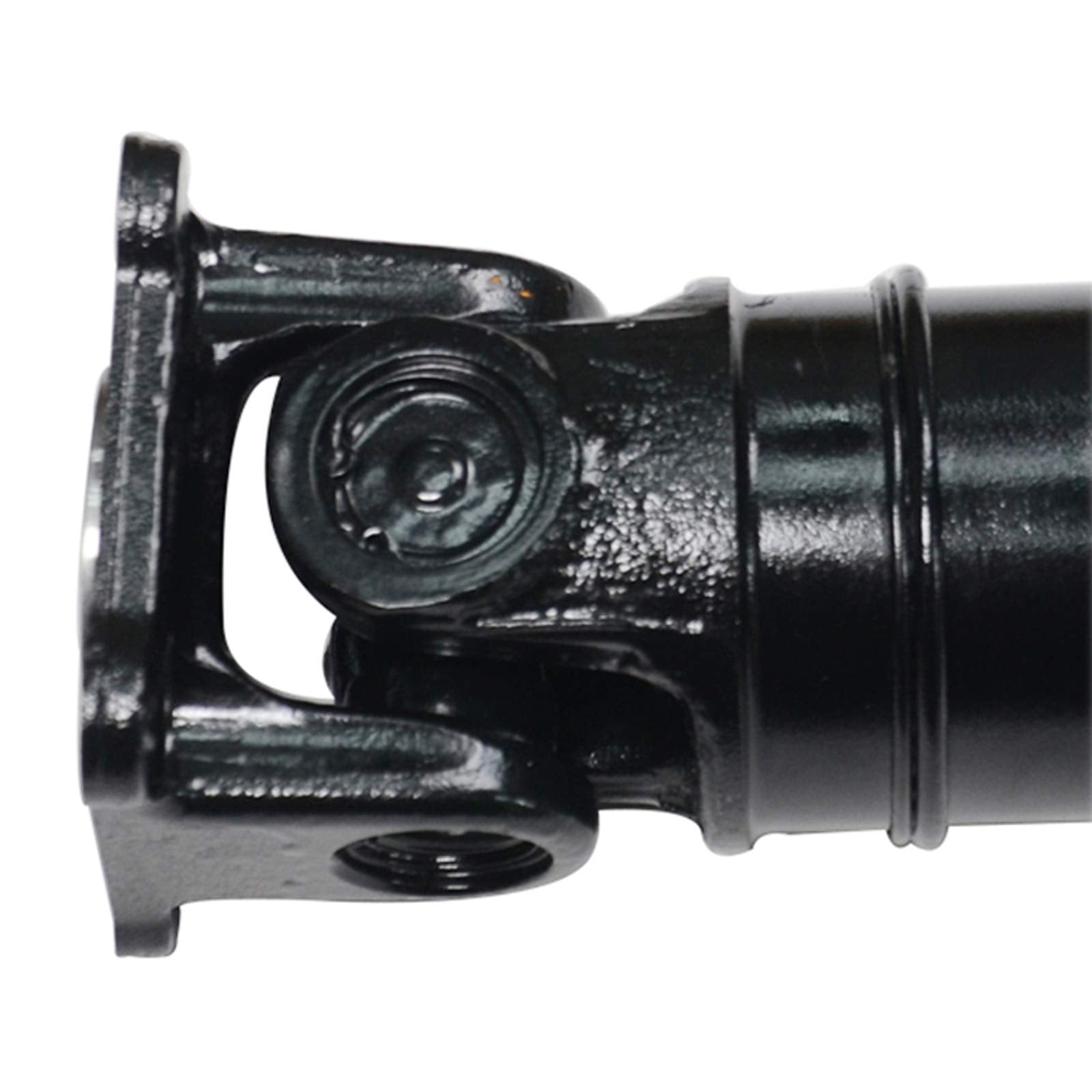 Flynsu balanced drive shaft reducing vibrations for smoother ride experience.