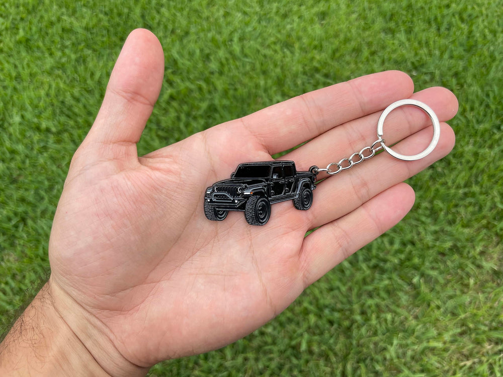 FOUR WHEEL BEAST Jeep Gladiator keychain red color rugged style
