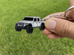 FOUR WHEEL BEAST Gladiator keychain black, rugged look for everyday use