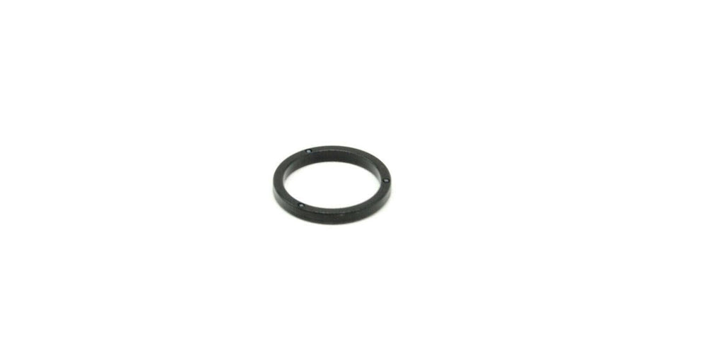 Oil-compatible surface supports smooth lubrication with FOX GOLD 20WT oils.