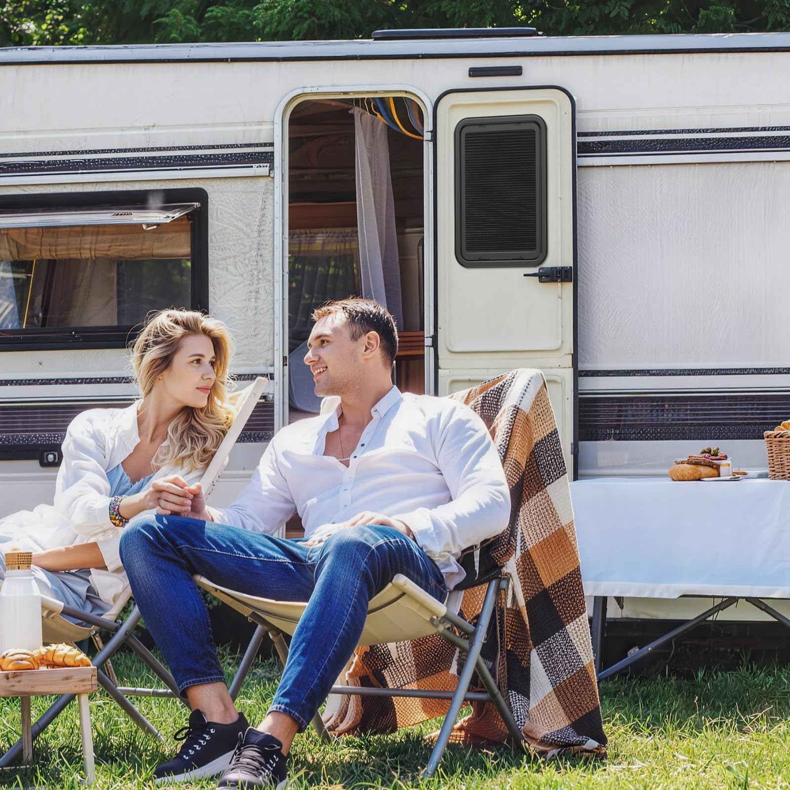 Funomo DIY installation process shows fast, no-tools setup for campers.