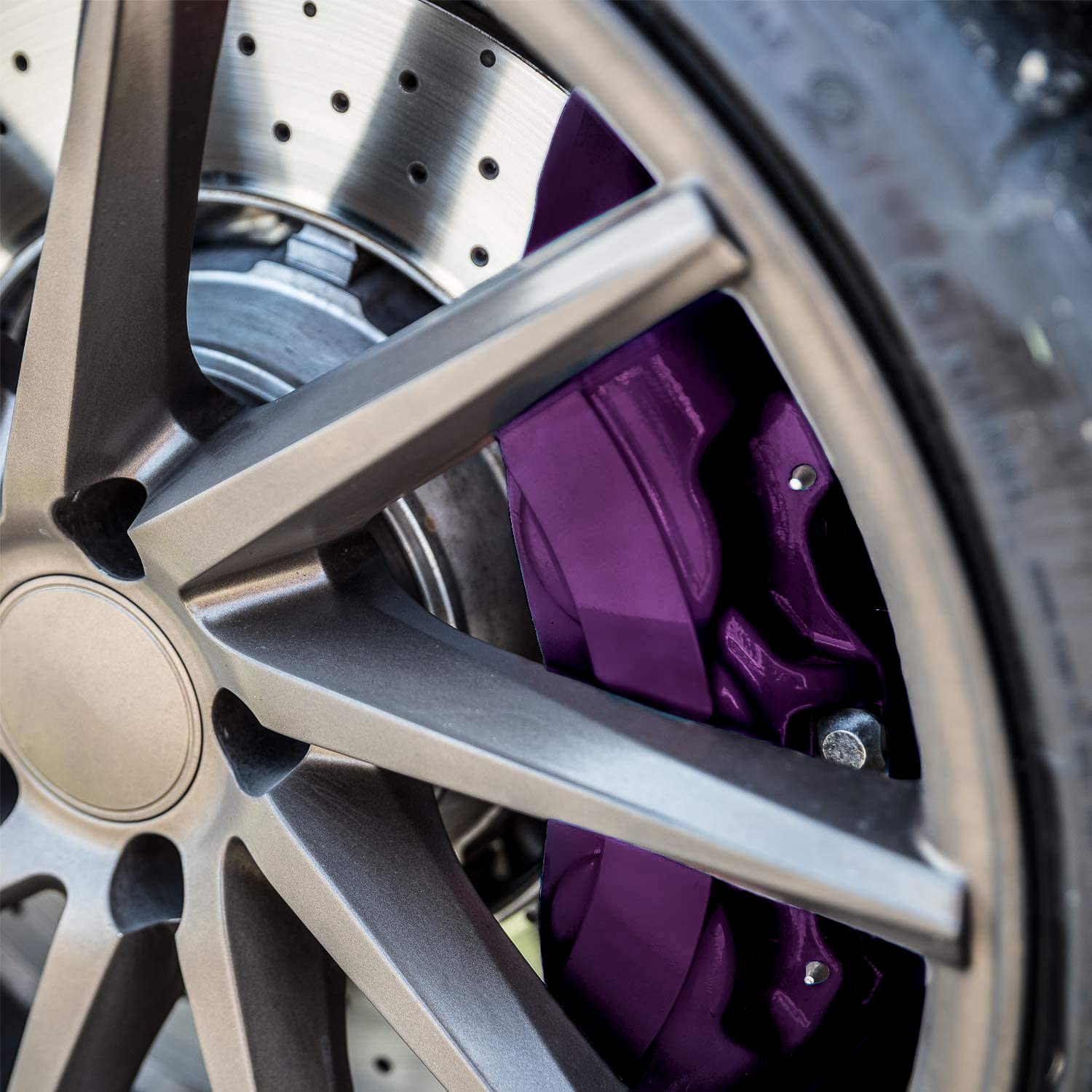 G2 red gloss brake caliper paint kit offers durable, high-heat color for daily driving