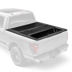 Gator EFX hard tri-fold cover close-up of secure latching mechanism for Ford F-150.