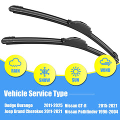 Gavimnal passenger-side 21-inch wiper on Durango for streak-free highway wipes.