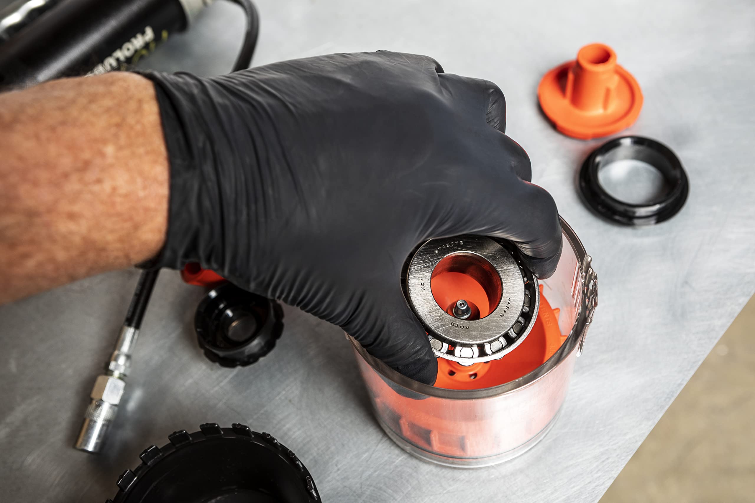 GEARWRENCH ergonomic, dual-material handles provide comfortable grip.