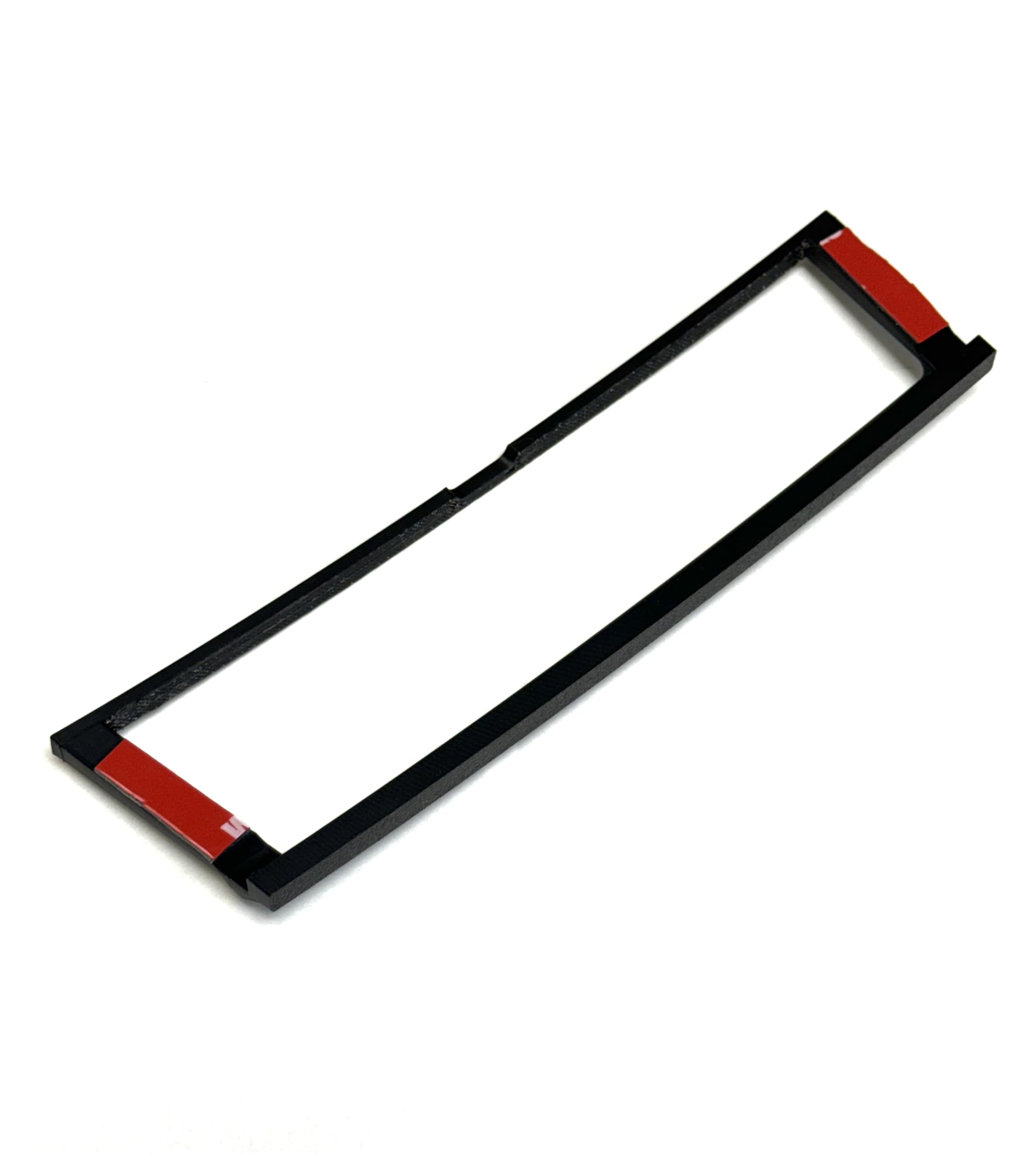 Generic lipped bezel helps retain items like sunglasses during everyday driving