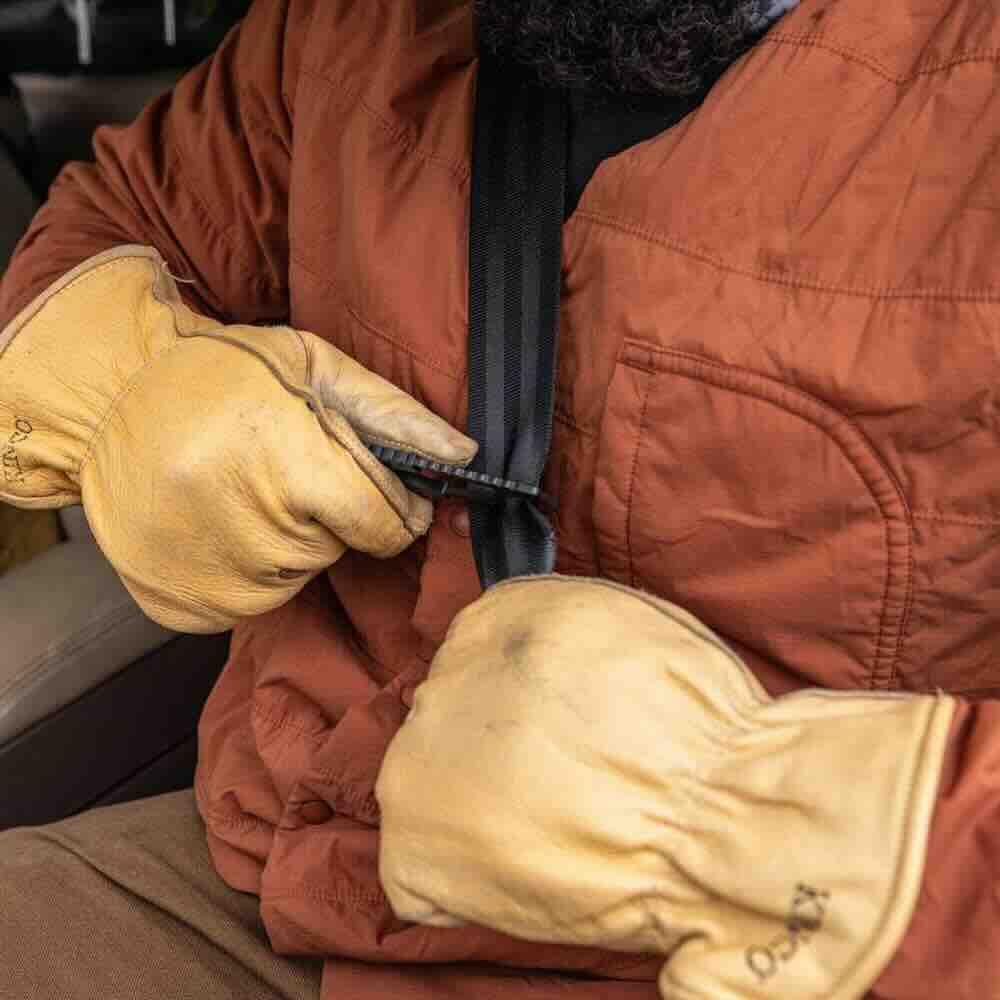 Glass breaker on Gerber seatbelt cutter for emergency readiness