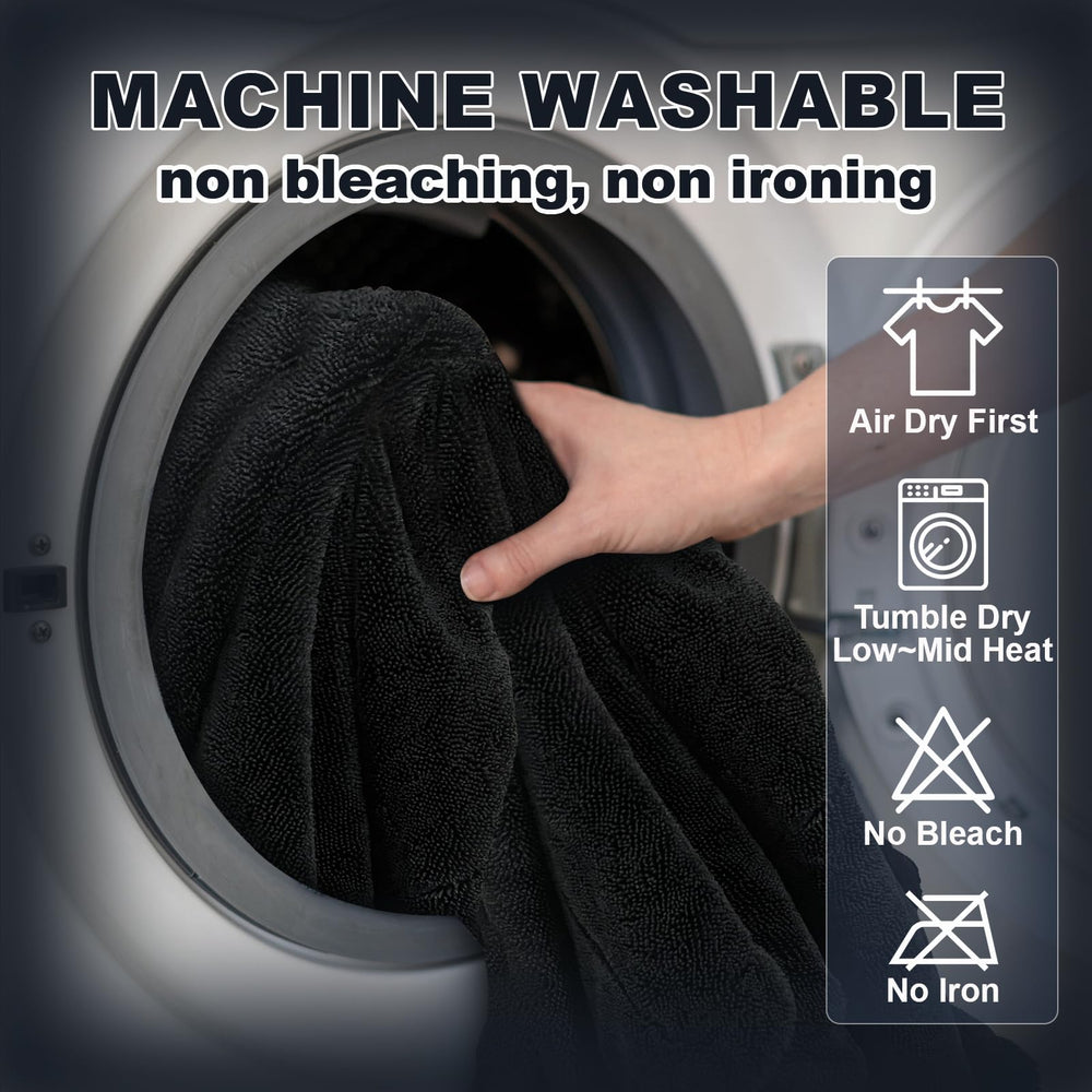 Ghguole storage bag option keeps towels dry and organized.