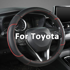 GIANT PANDA steering wheel cover on Toyota Highlander enhances grip and style