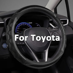 GIANT PANDA steering wheel cover close-up of breathable honeycomb texture for cooler hands