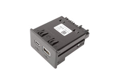 GM Genuine Parts 13558185 USB 2-Port Receptacle front view, OEM fit