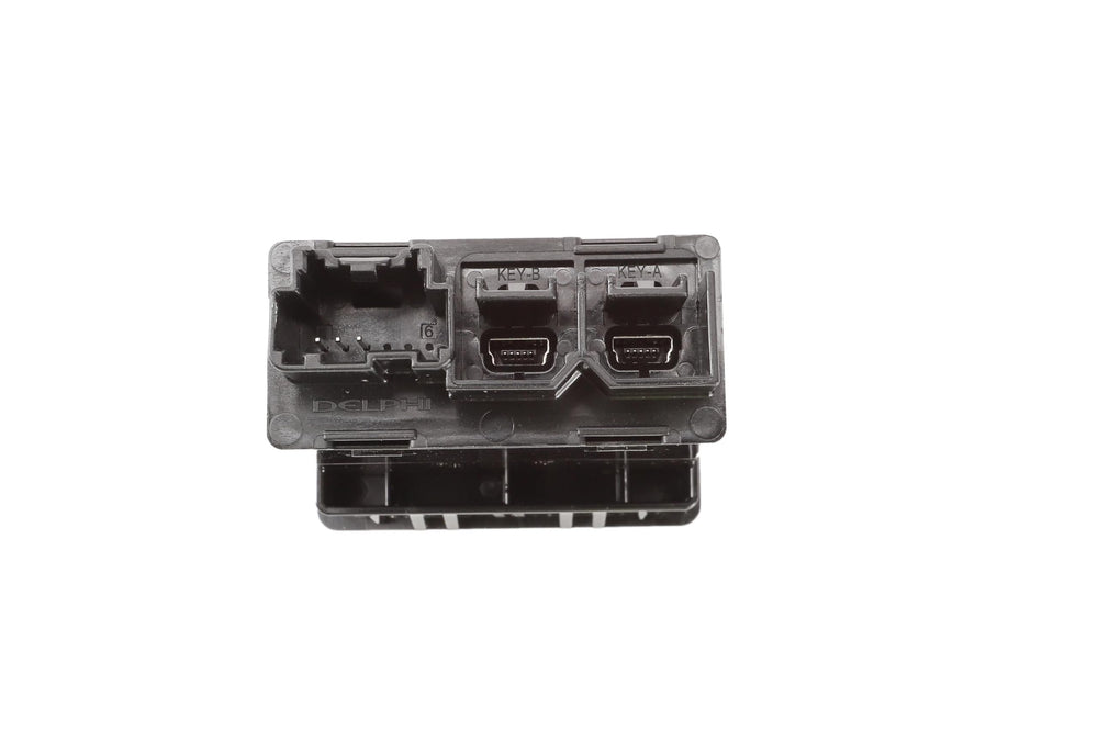GM Genuine Parts 13558185 USB 2-Port Receptacle packaging showing durable finish