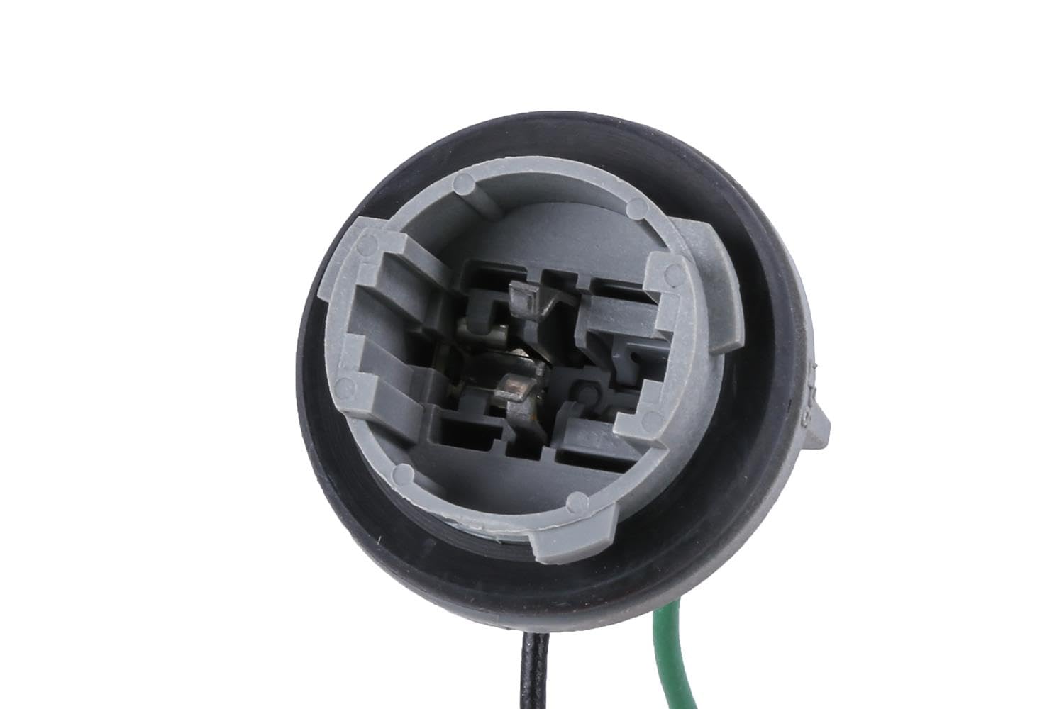 GM Genuine Parts 84227908 durable connectors resist moisture and vibration over time.