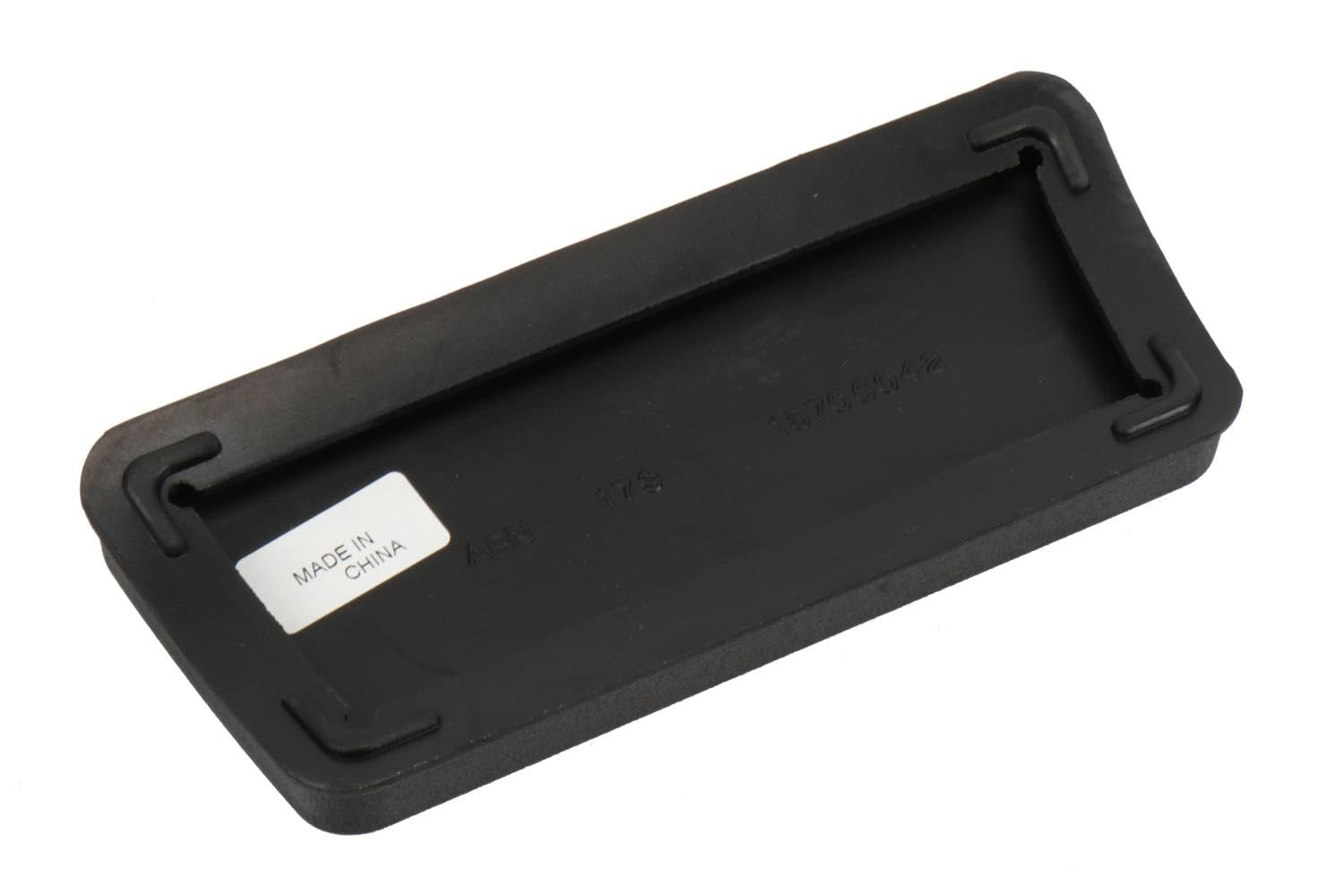 GM Genuine Parts brake pedal pad – side view, ensures easy installation and proper engagement