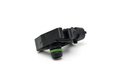 GM Genuine Parts MAP sensor in engine bay designed for GM vehicle compatibility.