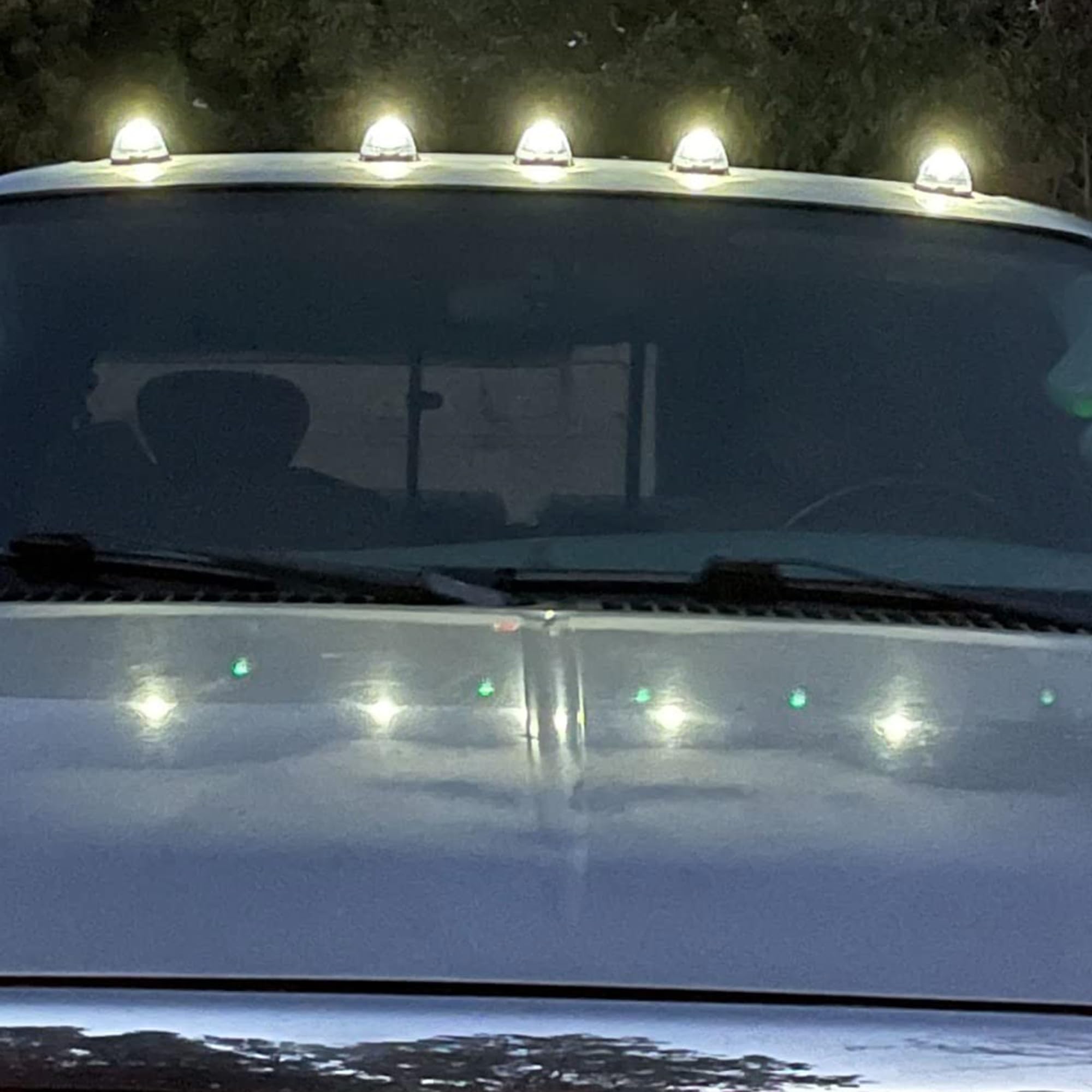 Gorromp plug-and-play cab marker light for Ford trucks, quick install.