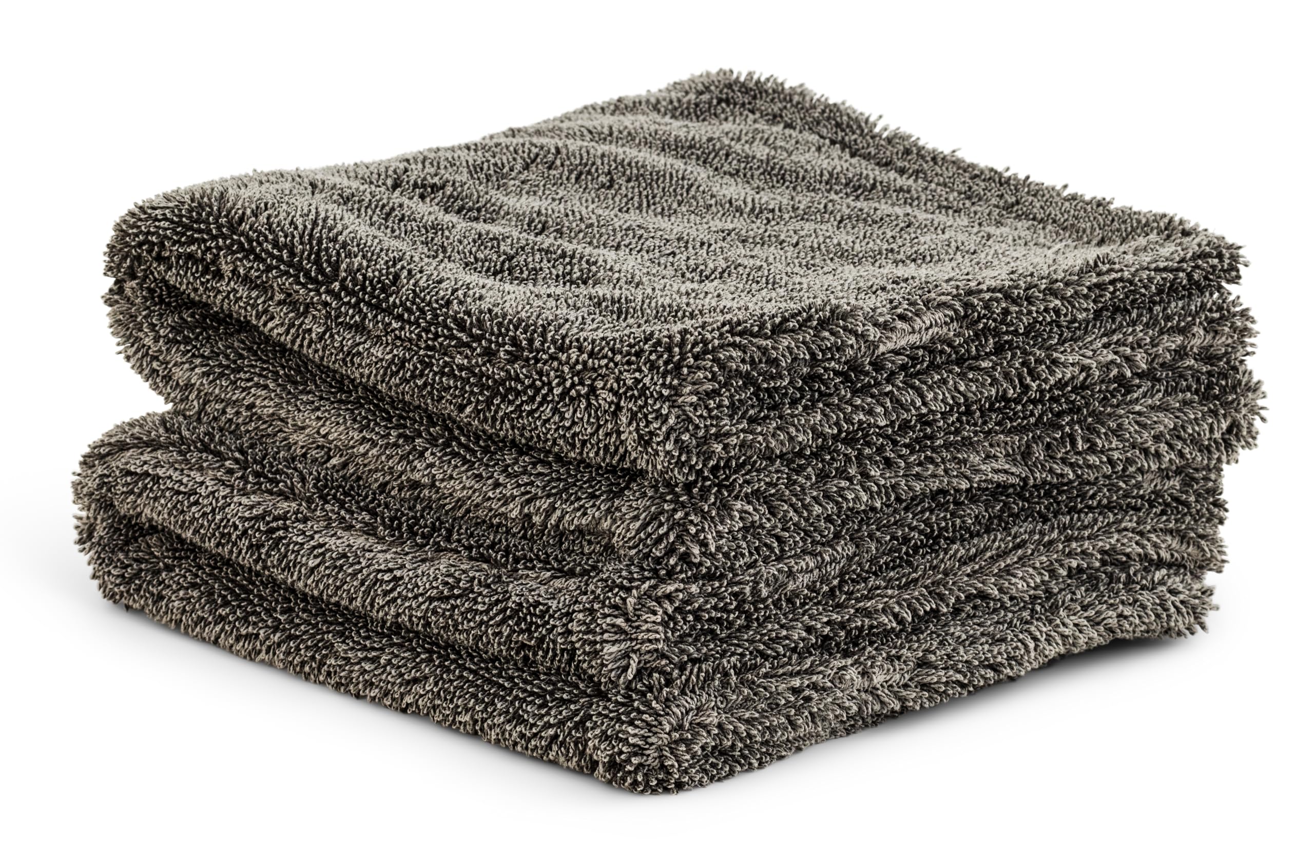 Griot's Garage PFM Ultrafast edgeless towel laid flat for streak-free drying