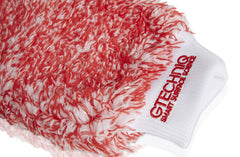 Gtechniq WM2 wash mitt closeup glide for swirl-free detailing