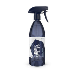 Gyeon Ceramic Detailer siO2 spray bottle enabling quick exterior detailing.