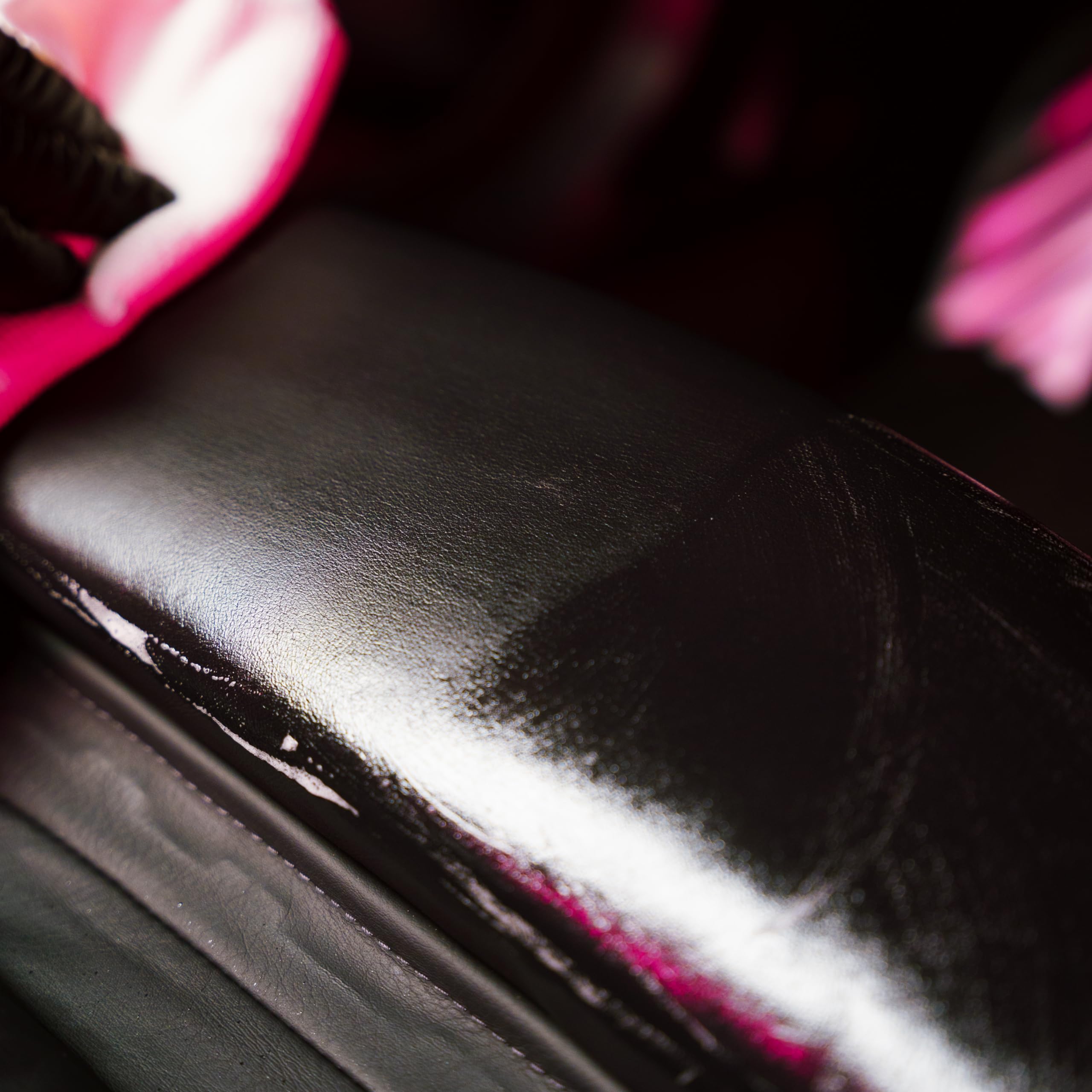 Gyeon LeatherCleaner leather after cleaning shows matte, residue-free surface.
