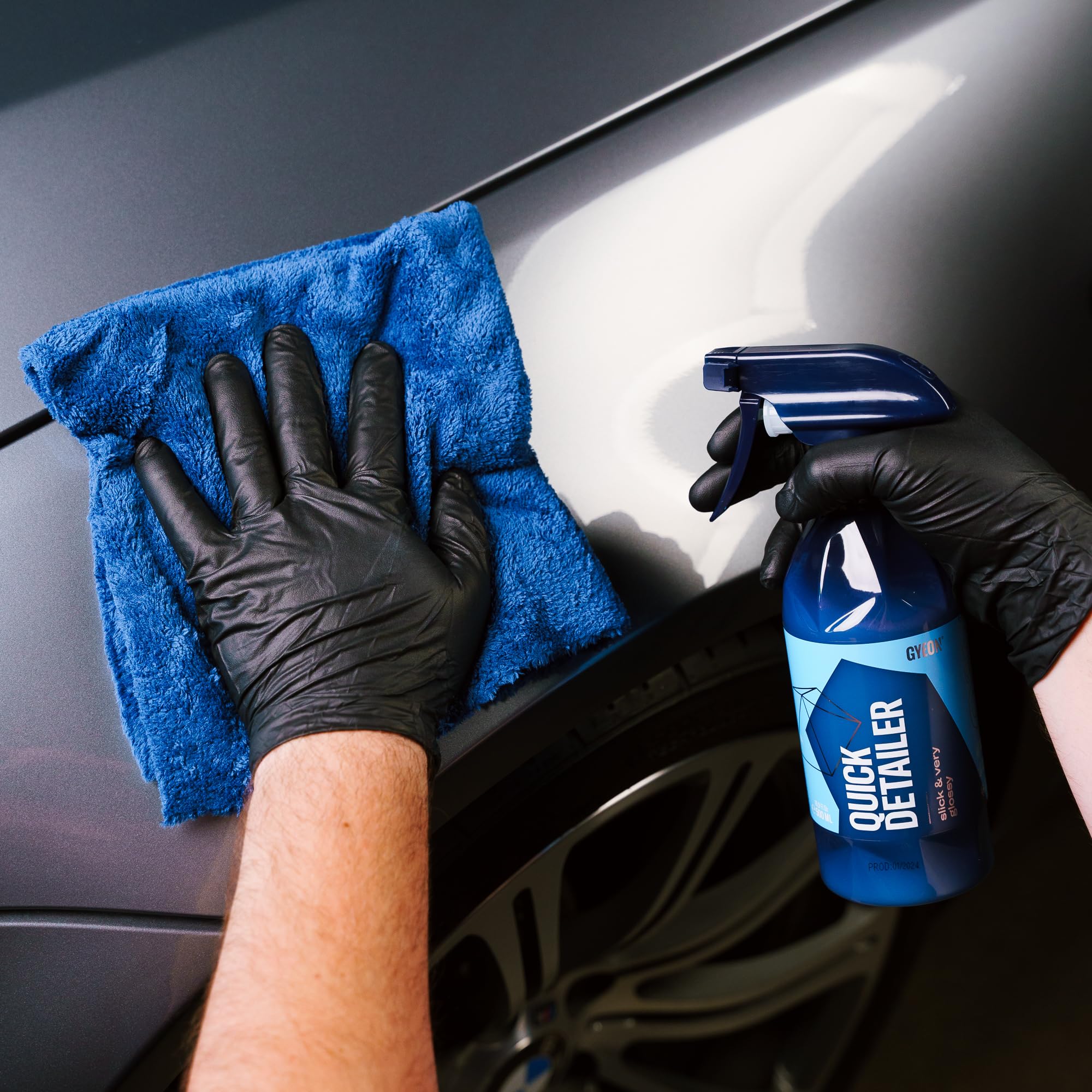 Gyeon Quick Detailer supports multi-surface use, including paint, glass, and trim for quick refresh.
