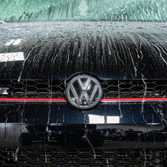 GYEON Wet Coat high gloss finish enhances color depth and shine.