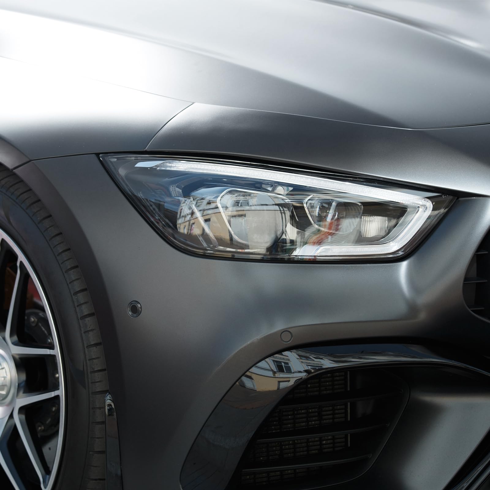 Heinaroman easy-install wrap with self-adhesive backing for quick transforms.