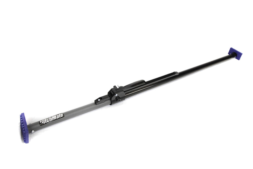 Heininger HitchMate cargo stabilizer bar shows full-size truck compatibility for secure loads.