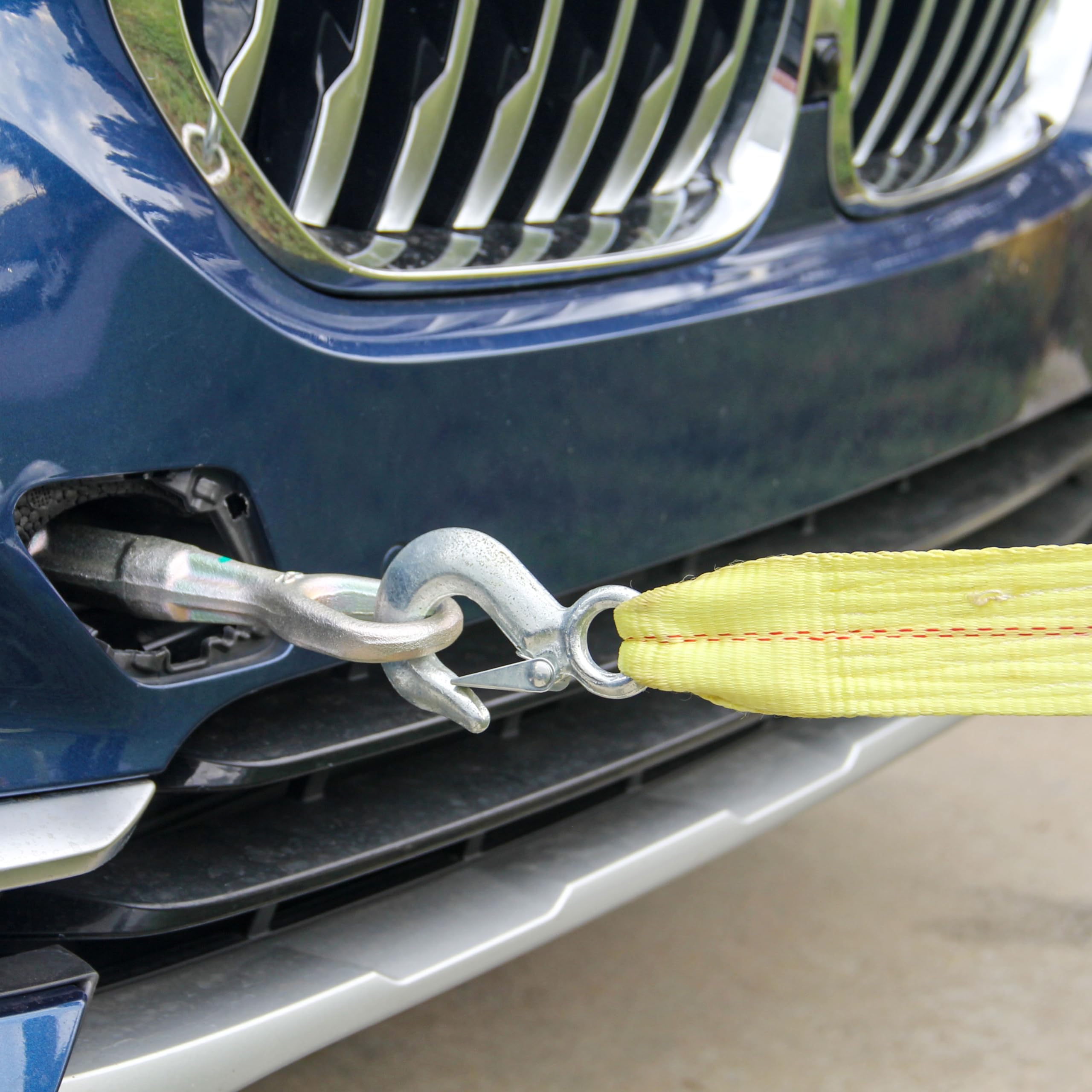 HFS tow strap two-safety-hooks for quick secure attachment