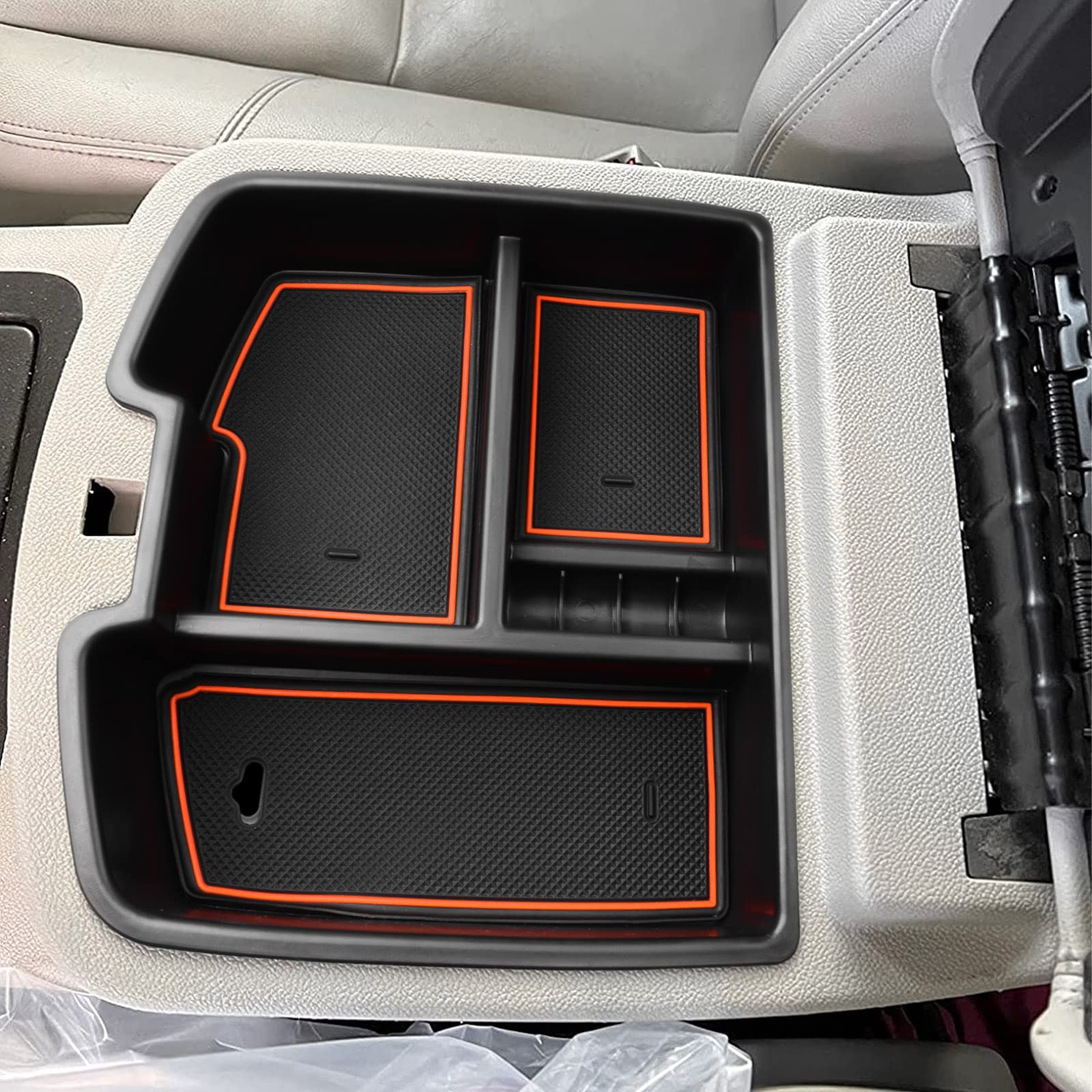 HGWEI orange-trim organizer improves accessibility during daily drives
