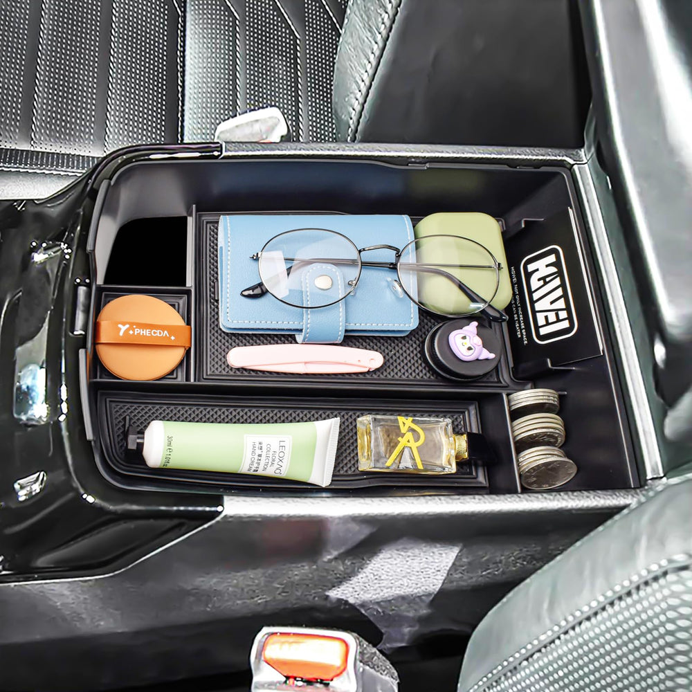 HGWEI center console organizer for Telluride provides a precise fit and tidy storage.